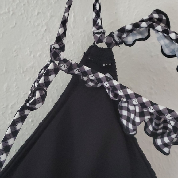 🆕️ Coco Rave Tegan Strappy Ruffle Bikini Top - Picture 16 of 16
